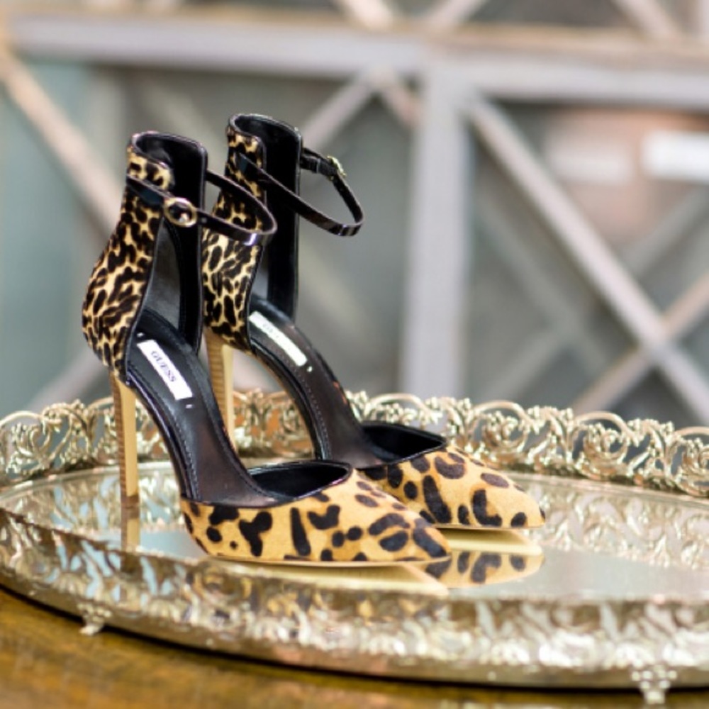 GUESS - Brown Multi Pony